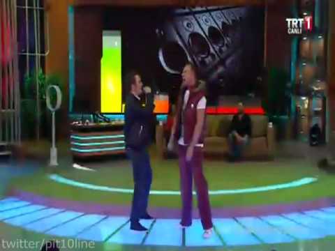 Mustafa Ceceli & Pit10 - ES TORNADO Canlı Performans