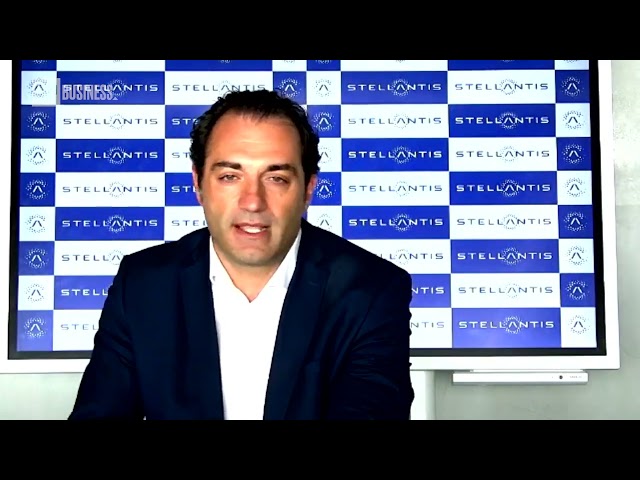 Pascal Stellantis Stellantis: CEO que turbinou Fiat quer tornar Peugeot e Citroën amadas ...