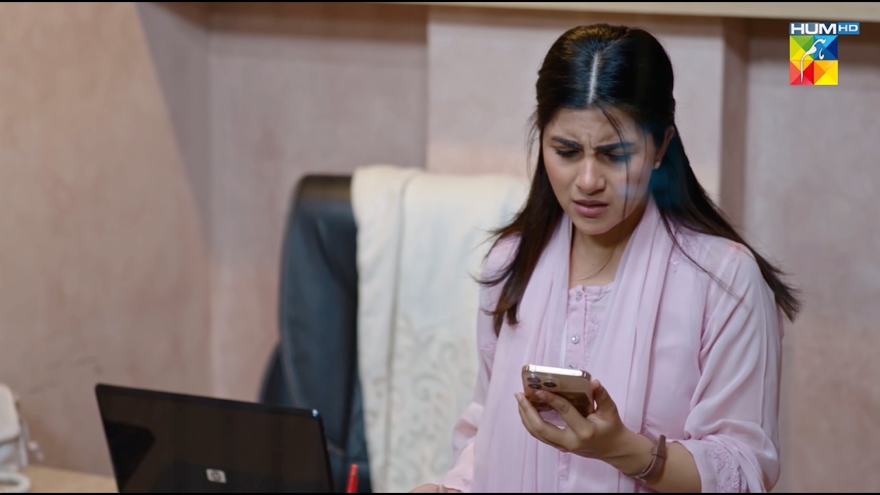Shabana Bhag Jao Dadi Aa Rahi Rishta Karne...! Sirf Shabana - HUM TV