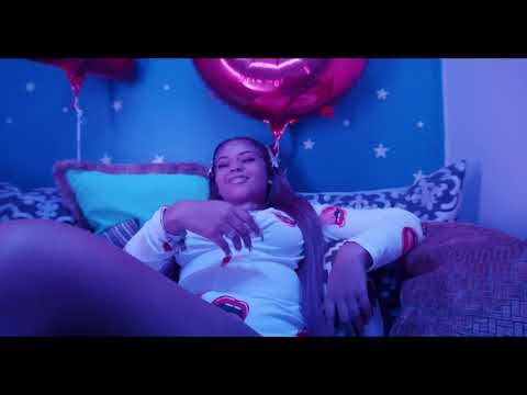 Nia Kay “PrettyLittleThing” official video shot by: @ted.v1