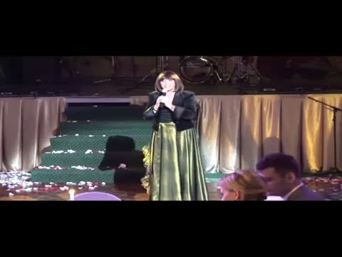 Наталья Варлей поёт песню Григория Гладкова «Ты виноват»