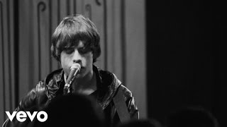 Jake Bugg - There's A Beast And We All Feed It (Live)