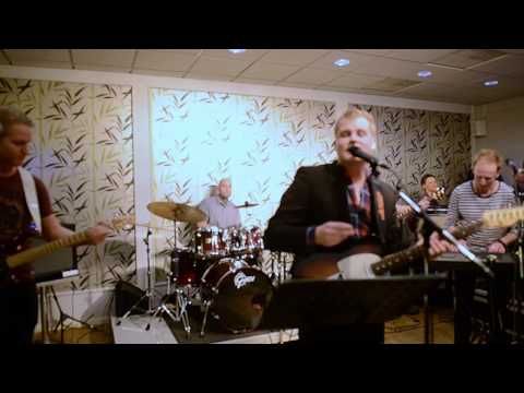 2014 01 04 Konsert Klippan Linus Borg Du måste försöka