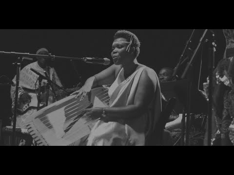 Inganzwa (+lyrics) - inanga ya Sophie Nzayisenga - Rwanda