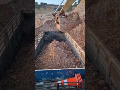 ตั้งแต่ติดแผ่น hdpe ไม่มีดินติดกระบะเลย #mpflow #แผ่นปูนรถบรรทุก #เทลื่นไหลไม่ติดกระบะ