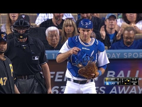 PIT@LAD: Butera nabs three at second base