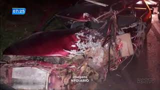 Motorista morre ao bater de frente com carreta Motorista morre ao bater de frente com carreta