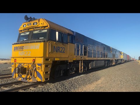 3MA5 Pacific National freight with NR22 and NR54 at Gheringhap headed for Adelaide 25/2/2025