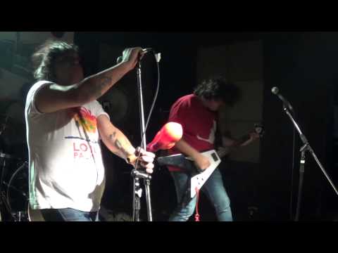 QUEMACOCHES - 01 - Lo estoy haciendo bien