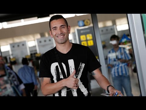 El delantero Charles aterrizó en Málaga