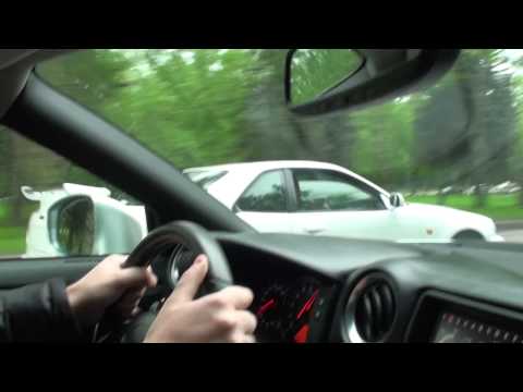 Nissan GT-R R35 HKS GT570 vs Nissan GT-R R34 800hp