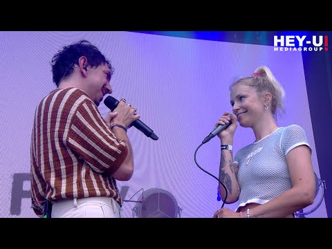 Julian le Play & toksï - Hellwach [Live 2023]