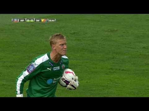 Hansson blir fullständigt skogstokig när domaren skänker en hörna till Djurgården - TV4 Sport