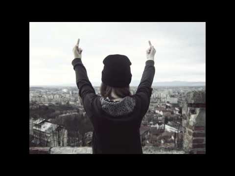 07. Huliganii - Suparat Pe Lume