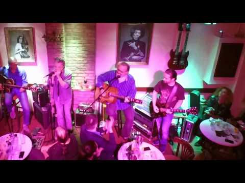 B.I.G. (Blues In Greece) BROTHERS ft J. Salonikidis and V. Kariotis - Going to New York (cover)