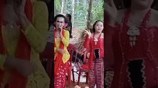 Download lagu Tembang kangen #shorts #ebegbanyumasan #ebegterbaru #ebegwangon #janturan #barongan #ebeg mp3