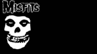 Misfits- Helena (Lyrics) Letra en español