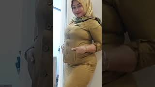 Milf Mama PNS Badannya Semok dan Besar Brutal? #youtube #youtubeshorts #shorts #tiktok #indonesia