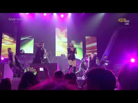 Tata Young - Let's Play (Live at the True Academy Fantasia 2011)