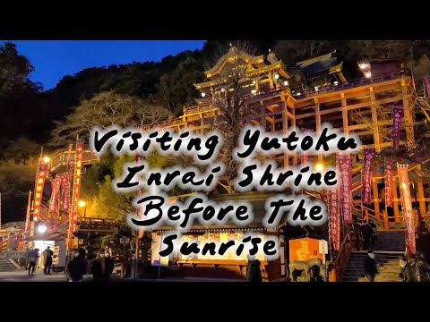 Visiting Yutoku Inari Shrine Before the Sunrise - ILJ277