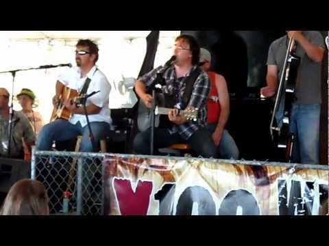 Geoff Landon & The Wolf Pack - Runaway (cover) - Country USA 2012