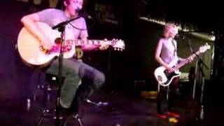 Shake! Shake! (Acoustic) - The Subways