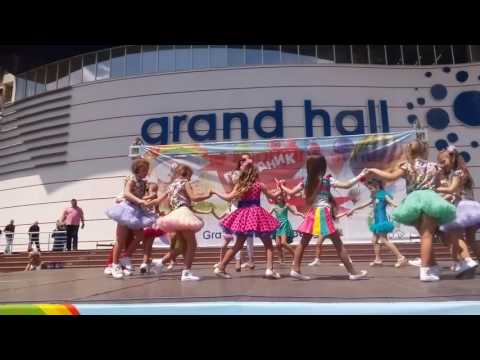 Arina Railean , Julia Sandu  Grand Holl 2016