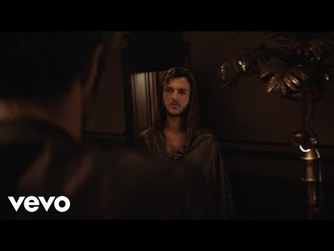 Oscar and the Wolf - The Game (Official Video)