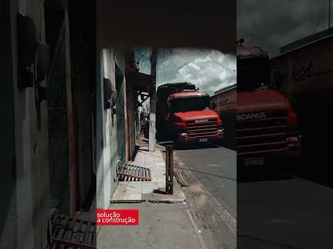 trânsito no centro da cidade de Jerumenha Piaui.