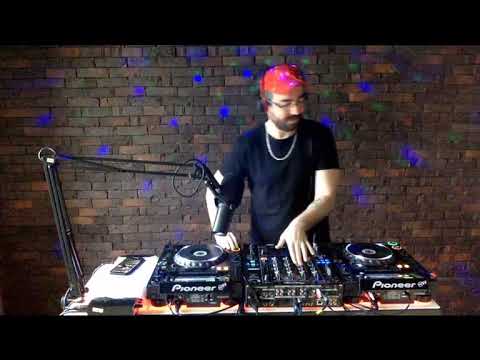 Sanya Dymov @ RedRoom Sessions / India