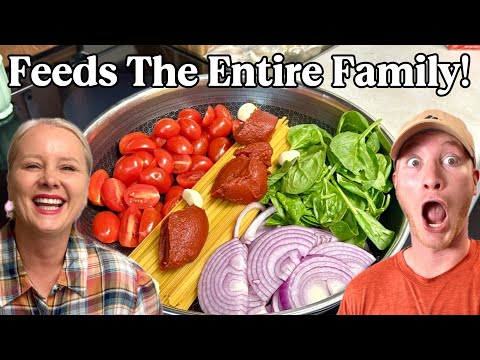 The BEST One-Pan-Meal You Will Ever Make! 😱 Creamy Tomato Spinach Pasta 