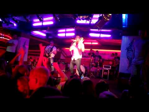 Power Play Banderoza