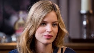 Georgia May Jagger on How Dad Mick Jagger Inspires Her Style | Beauty Beat