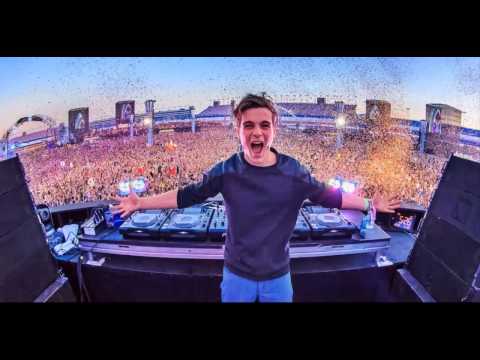 Afrojack & Martin Garrix vs Daft Punk - Turn Up The Harder Better Faster Stronger (UMF 2015)