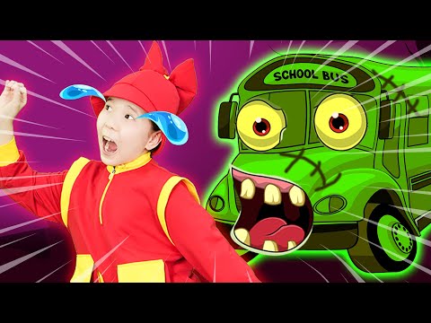 Zombies On The Bus Song 🧟‍♀️ + Wheels on the Bus | Yummy Kids