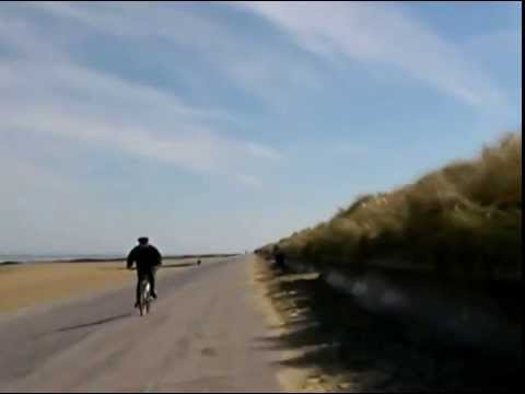 Prestatyn Bike Ride... incorporating a VICIOUS ATTACK......