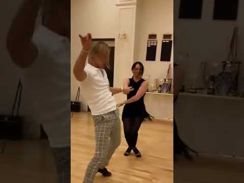 🇧🇷 Samba  - basic steps download 📲"Dance With Oleg" APP