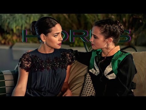 Mira & Laurie / Horns