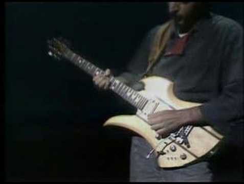 download lagu mp3 mp4 Ramoncin, download lagu Ramoncin gratis, unduh video klip Ramoncin