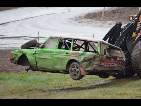 Åsa-Nisse racet i Vimmerby 2016 Krascher & moments - med stor krasch