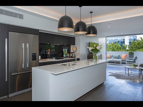 Apt 402, 85 Nuffield Street, Newmarket