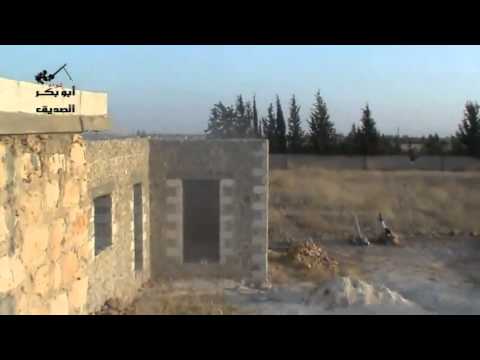 استهداف تجمعات قوات النظام داخل مطار كويرس العسكري بواسطة صواريخ محلي الصنع من قبل لواء أبو بكر الصديق