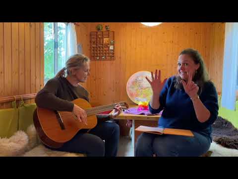 Im Dornbusch hinterm Hügel | Igellied  | Waldorf Waldkindergarten | Herbst