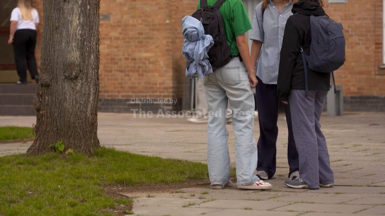 US high school students lose ground in math and reading, continuing yearslong decline