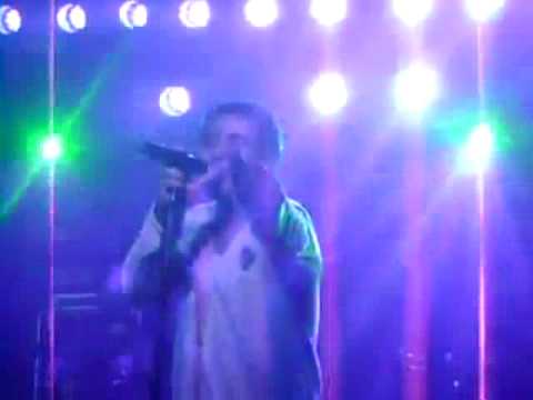 ♫ ♪ Matandome Suavemente.. ♪