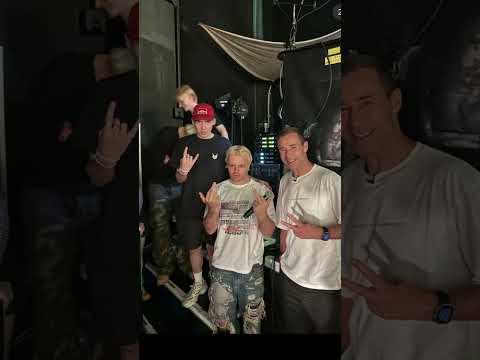 er sieht ohne maske aus wie ein Predator 😂 ski aggu ohne maske #skiaggu #shirini #deutschrap