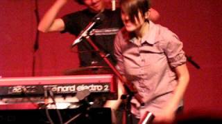 18/20 Tegan &amp; Sara - "I Don't Have To Fuck It, I Just Want Its Sperm" + Fix You Up @ #1 The Fonda