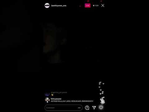 [201123] Baekhyun’s late night drives while singing Versace on the floor🙄