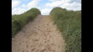 preview picture of video 'Heather Cottages is right next to the beach near Budle Bay and Bamburgh Castle, Northumberland 3'