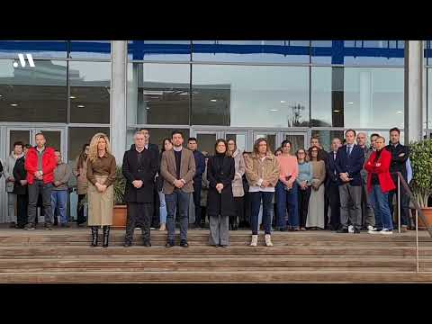 Minuto de silencio en la Diputación de Málaga como muestra de apoyo y solidaridad con las familias de los guardias civiles fallecidos en Barbate (Cádiz) y en reconocimiento a la gran labor realizada por los miembros de los Cuerpos y Fuerzas de Seguri